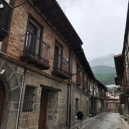La Plaza Vieja Cuevas Del Valle Exterior photo